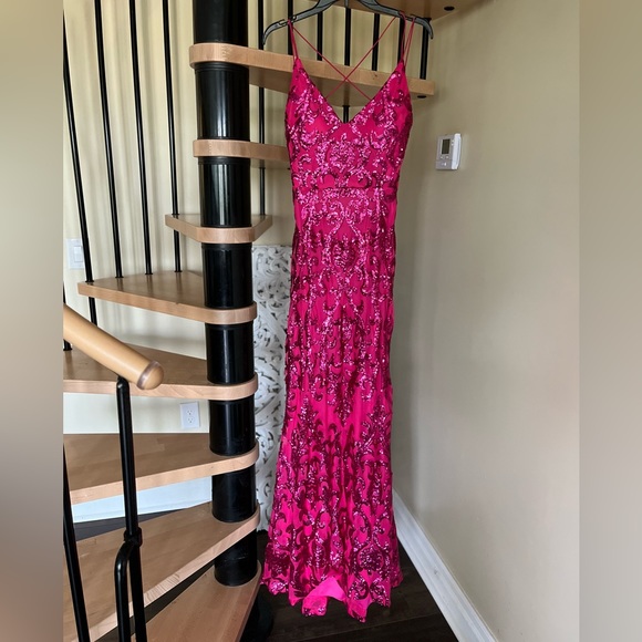 B Darlin Fuchsia Pink Sequin Gown Size 9/10 Juniors - Picture 6 of 8
